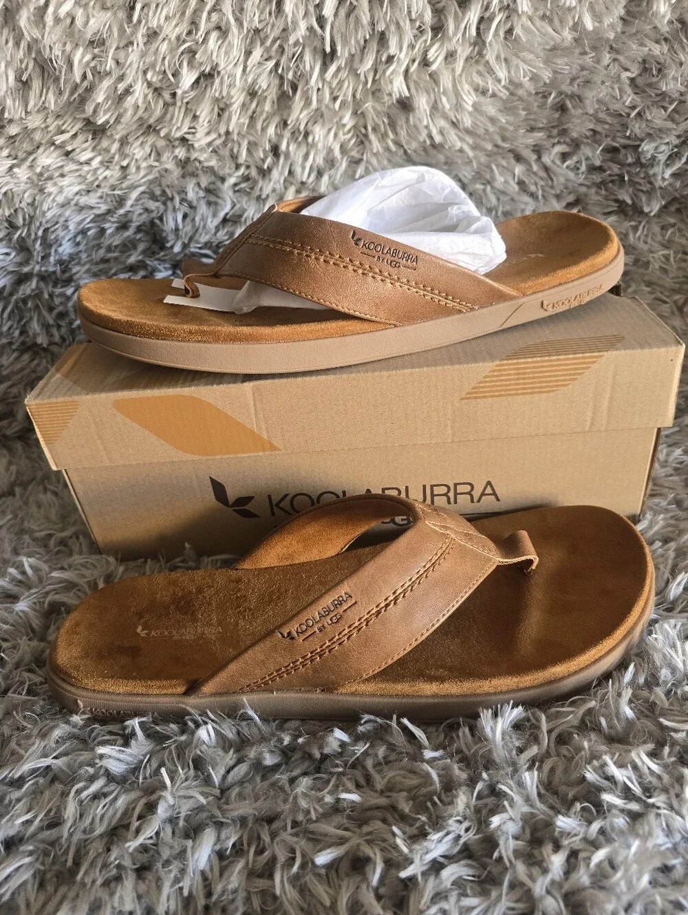 Koolaburra Men’s Chestnut Suede Toe-Post Sandals
